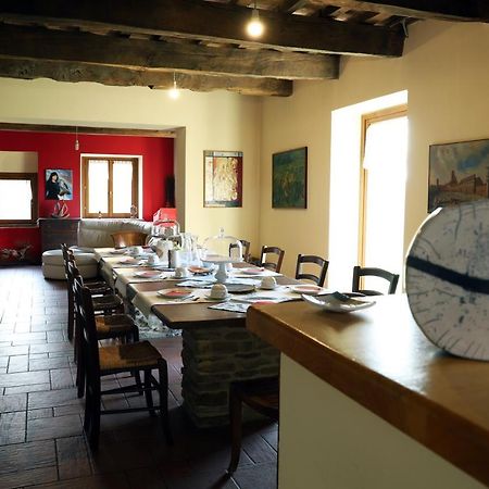 Girfalco Country House Bed & Breakfast Urbino Eksteriør bilde
